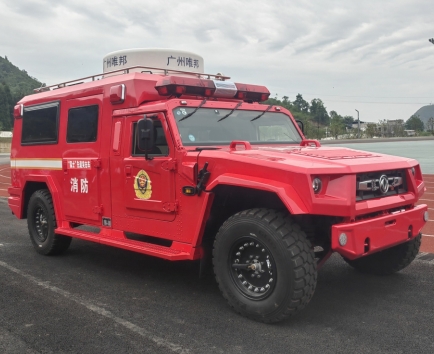 全地形越野指揮車